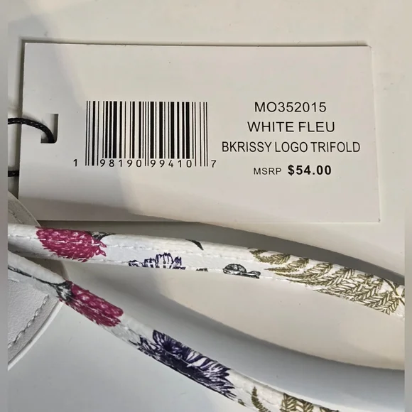 Steve Madden Tri-Fold Floral Wallet - Picture 6 of 6